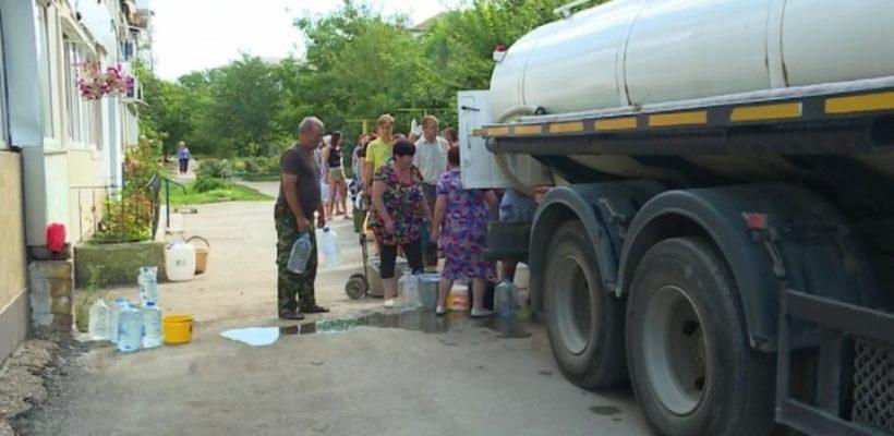 В Крыму из-за нехватки питьевой воды перестали ее очищать