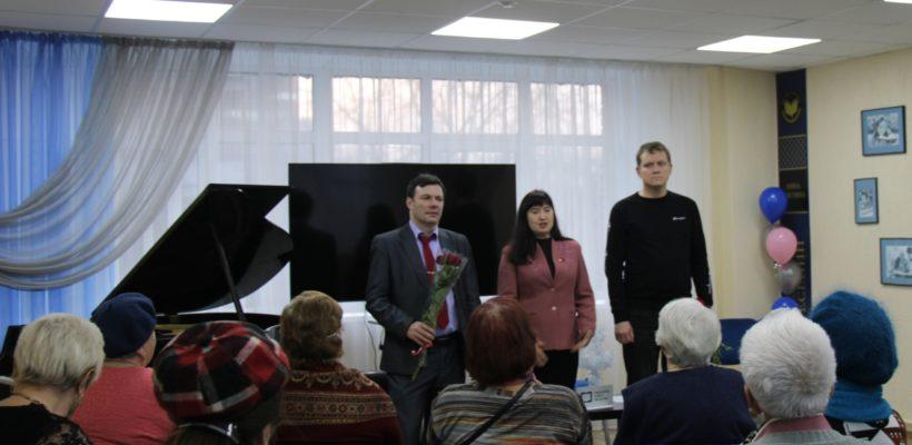 Депутаты-коммунисты встретились с ветеранским активом микрорайона Горроща