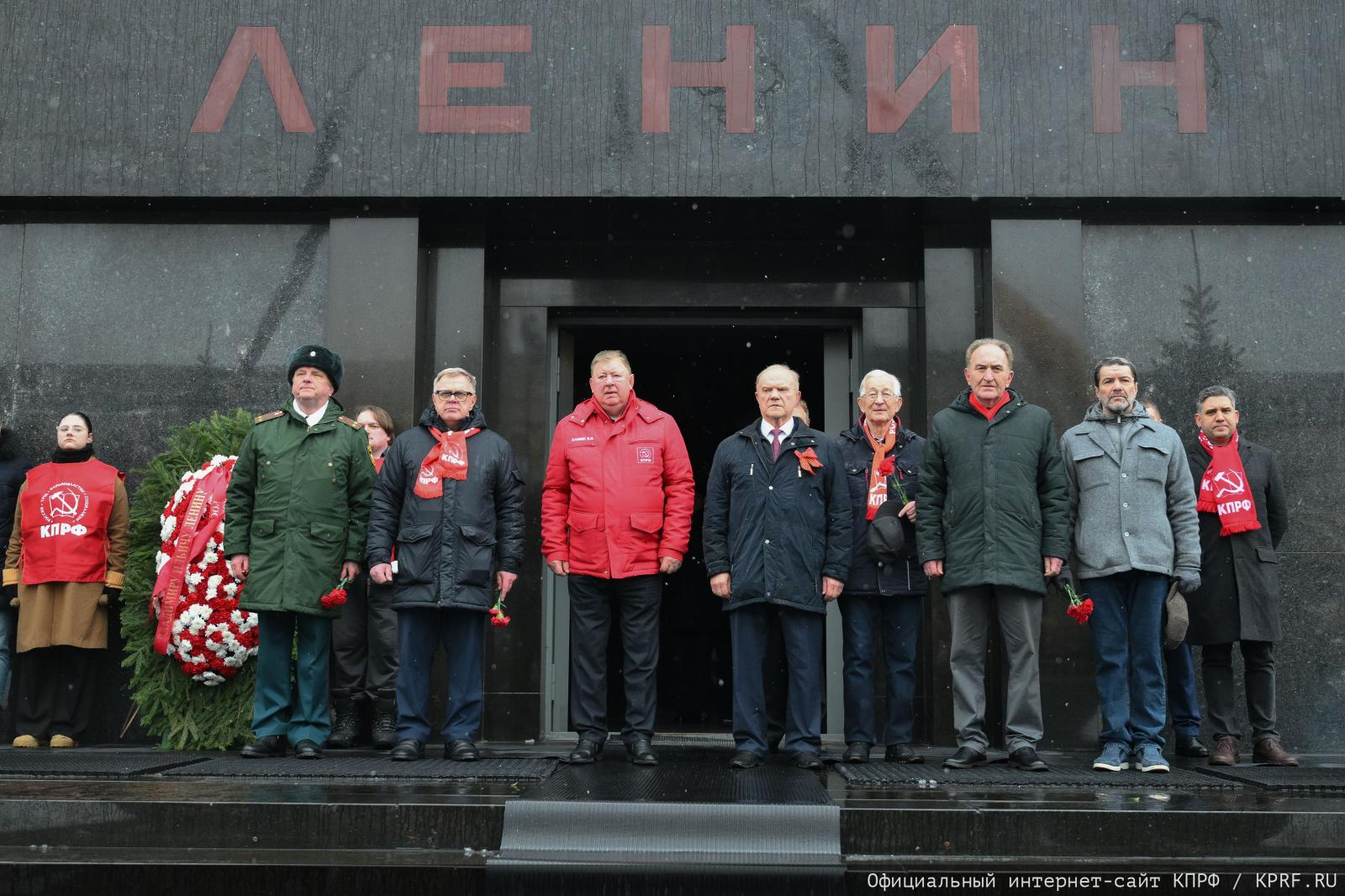 Г.А. Зюганов: По Ленинско-Сталинским заветам вперед – в будущее!