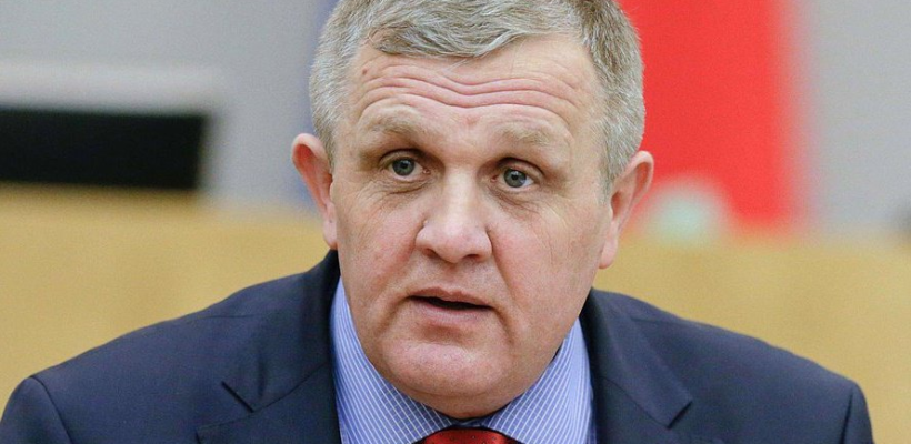 КПРФ выступает за существенное повышение МРОТ