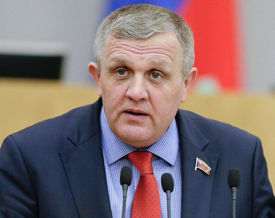 КПРФ выступает за существенное повышение МРОТ