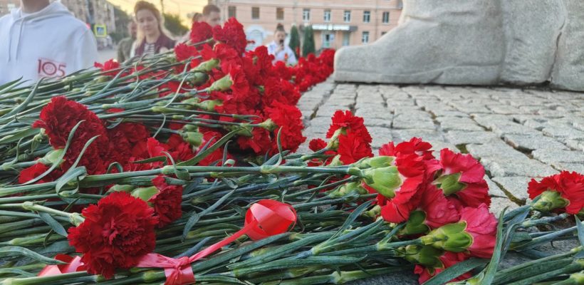 «Я помню» - рязанские коммунисты почтили память погибших в Великой Отечественной войне