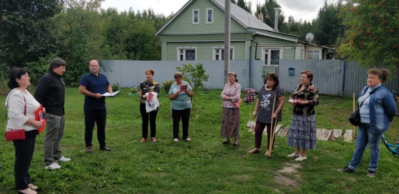 Денис Сидоров и Олег Струков встретились с жителями Тумы